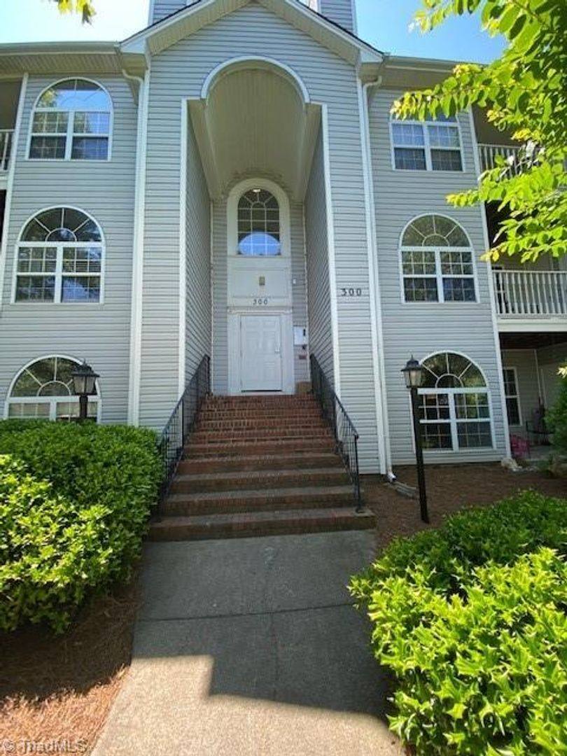 Apartment for rent at 334 Quietwood Dr, Winston Salem, NC 27103