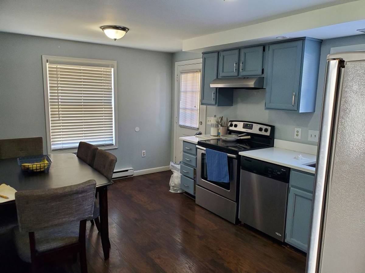Townhouse for rent at 60B Upland St, Worcester, MA 01607