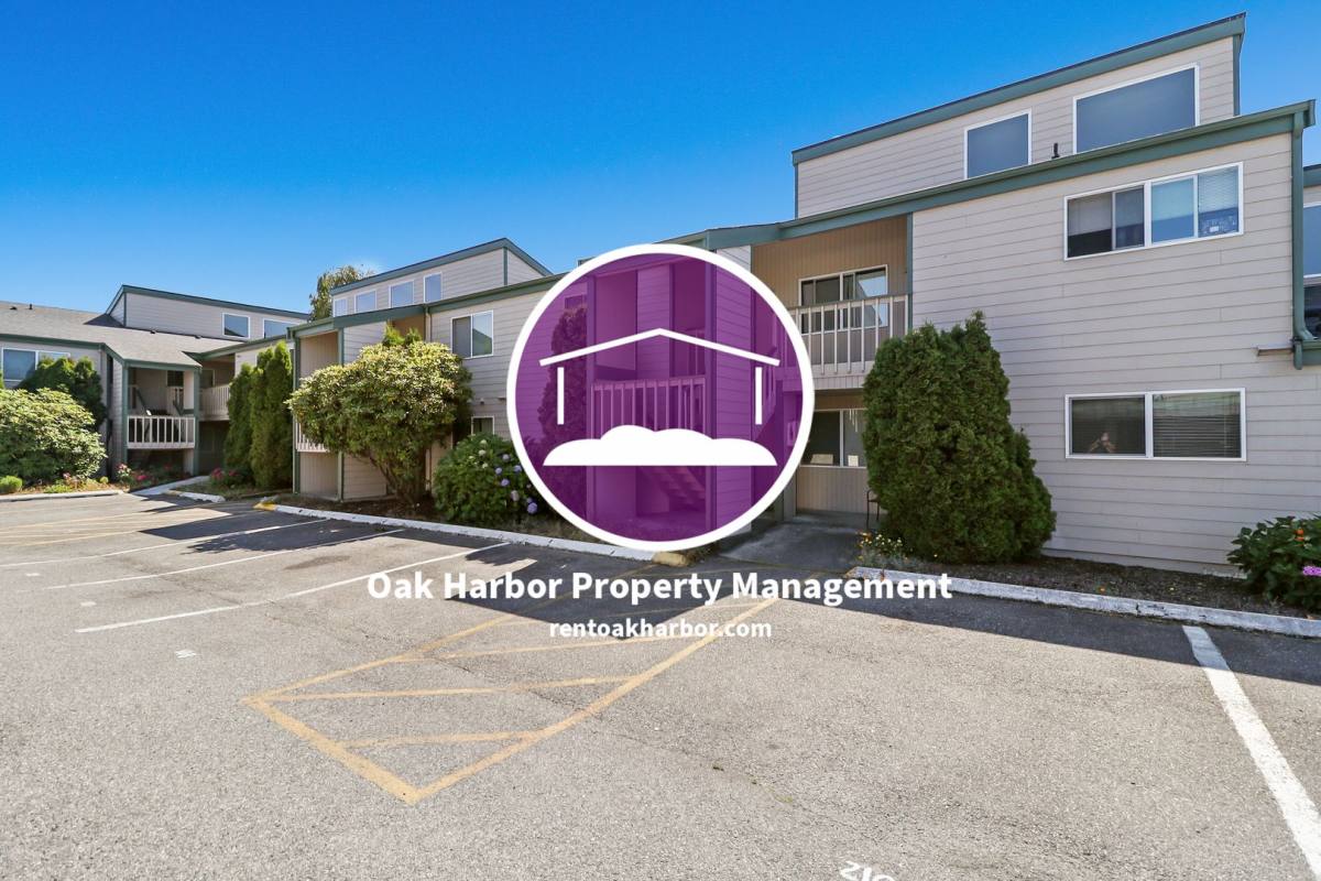 Apartment for rent at 395 S Oak Harbor St, Oak Harbor, WA 98277