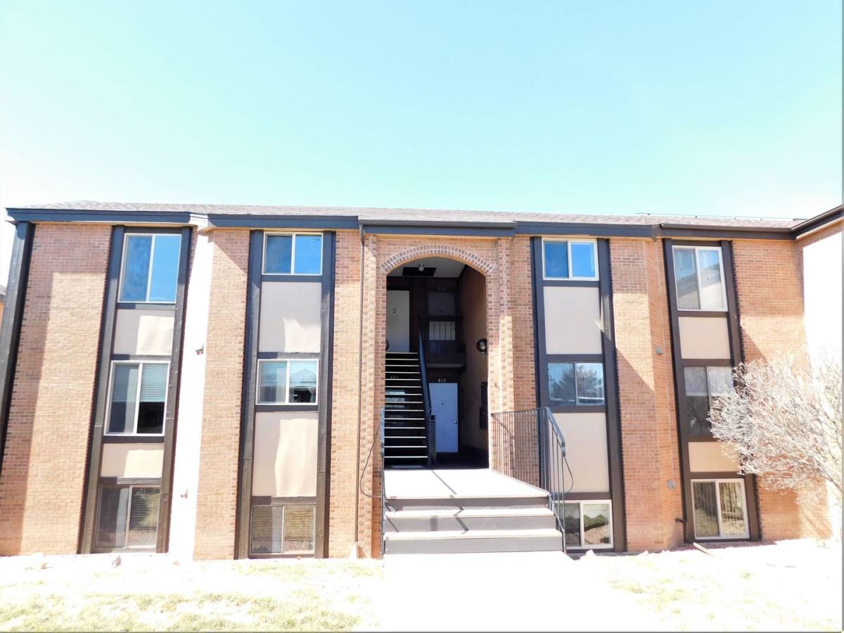 Apartment for rent at 961 Lakeside Dr, Grand Junction, CO 81506