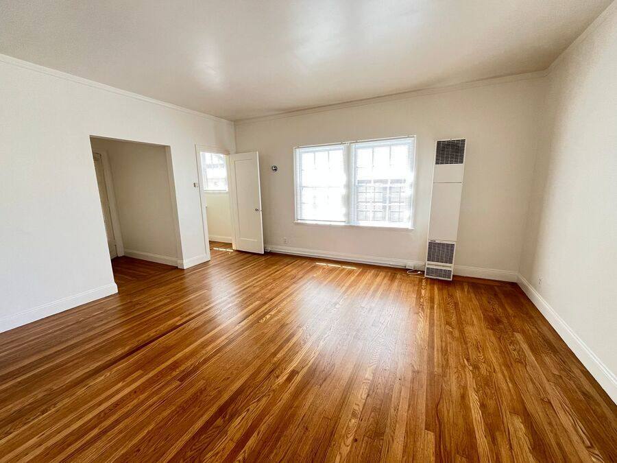 Apartment for rent at 6056 Monroe Ave, Oakland, CA 94618