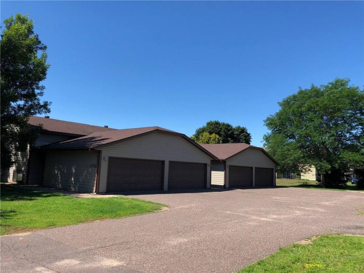 Apartment for rent at 4718 Speros Lane, Eau Claire, WI 54701