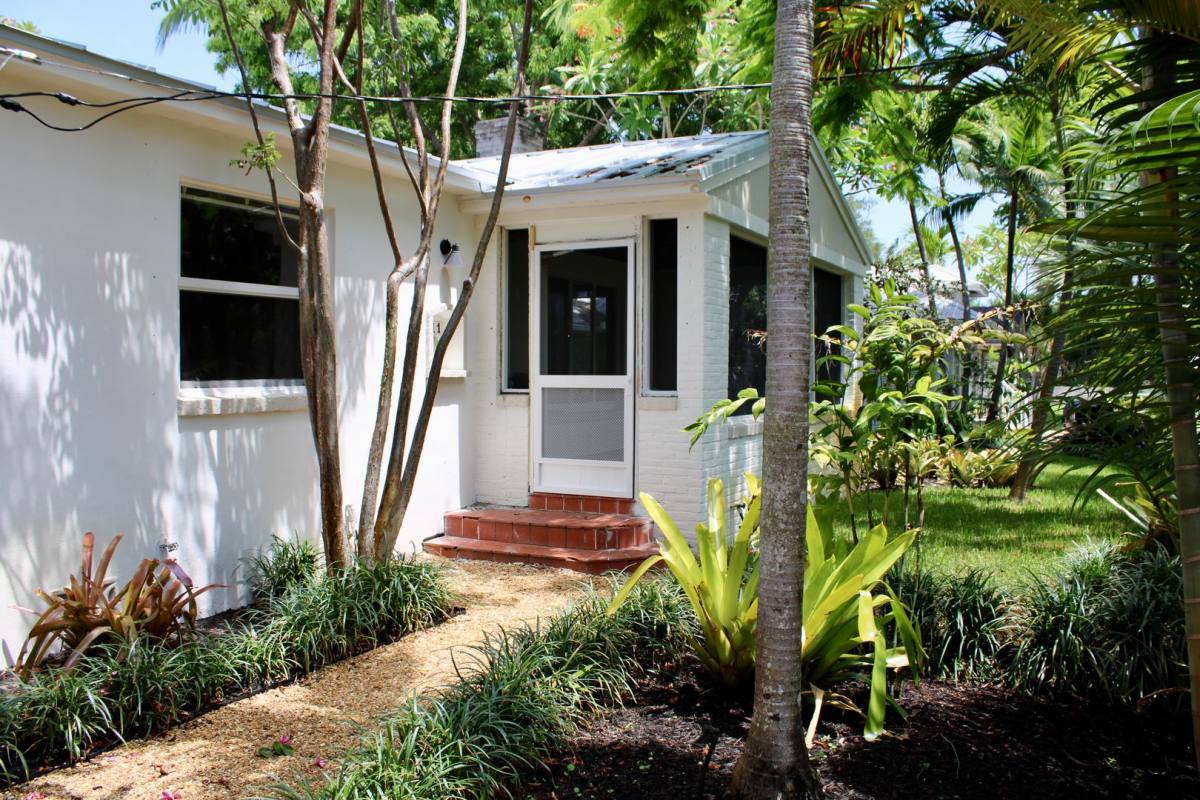 House for rent at 3211 Floral Ave, West Palm Beach, FL 33407