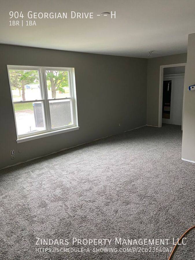 Apartment for rent at 904 Georgian Dr #H, Danville, IL 61832