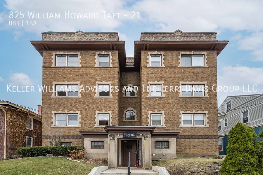 Apartment for rent at 825 William Howard Taft #21, Cincinnati, OH 45206