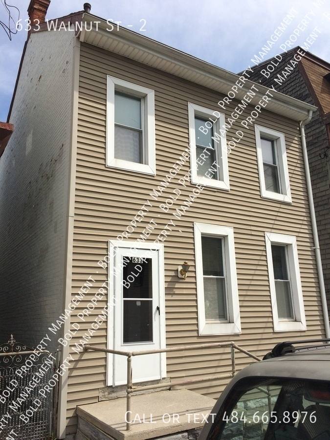 Apartment for rent at 633 Walnut St #2, Lebanon, PA 17042