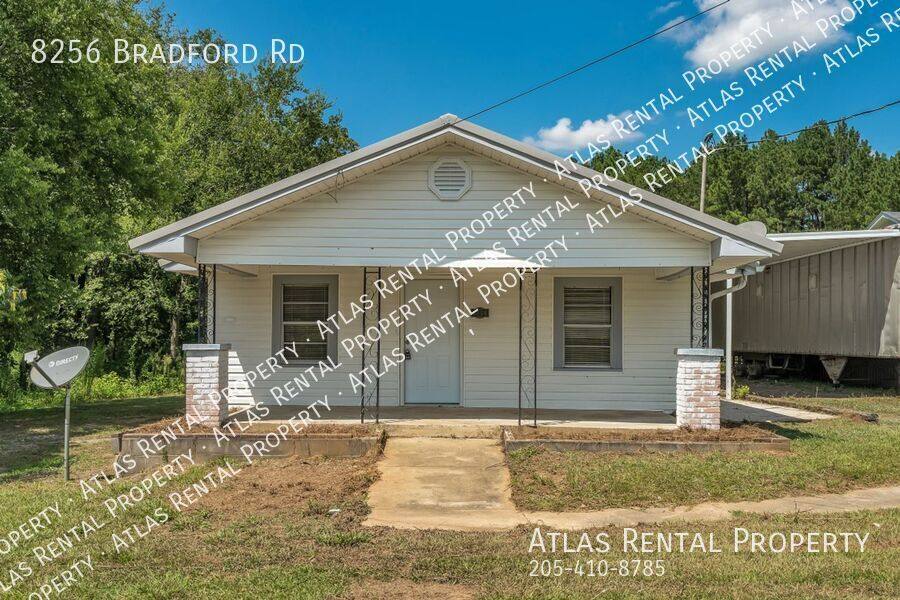 House for rent at 8256 Bradford Rd, Pinson, AL 35126
