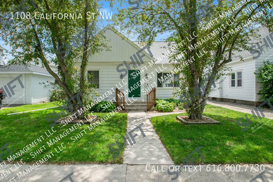 House for rent at 1108 California St NW, Grand Rapids, MI 49504