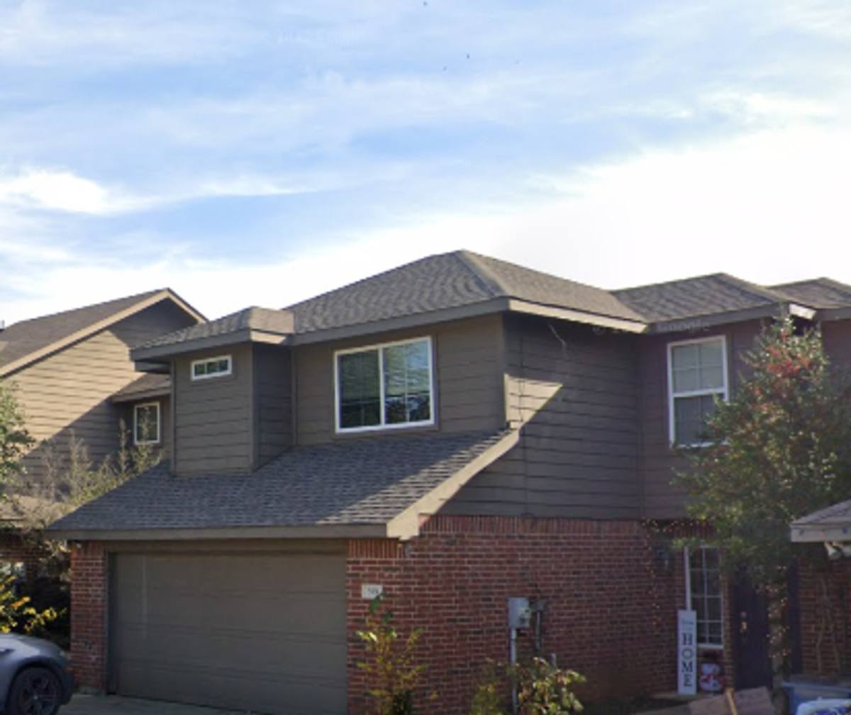 House for rent at 598 Harbour Town, Lake Dallas, TX 75065