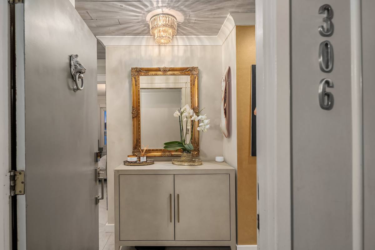 Condo for rent at 6421 Lake Washington Blvd NE #306, Kirkland, WA 98033