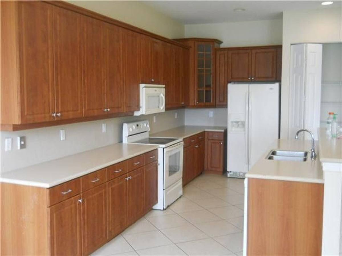 House for rent at 207 Palm Beach Plantation Blvd, West Palm Beach, FL 33411