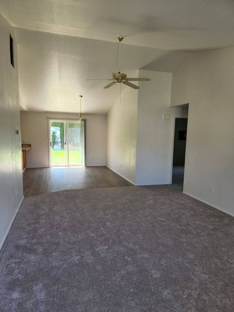 Apartment for rent at 1256 Westbrook, Yakima, WA 98908