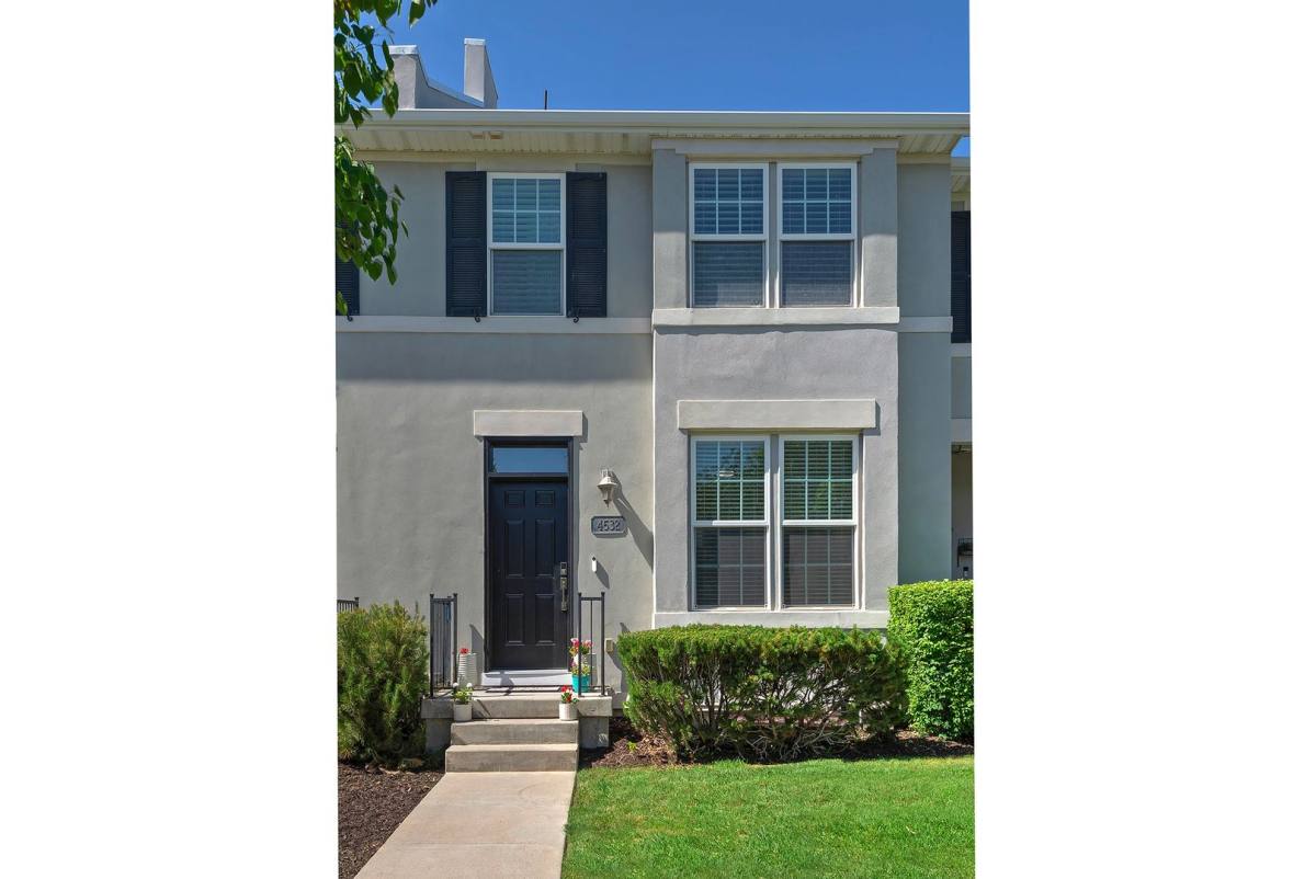 Townhouse for rent at 4532 W Cave Run Lane, South Jordan, UT 84009