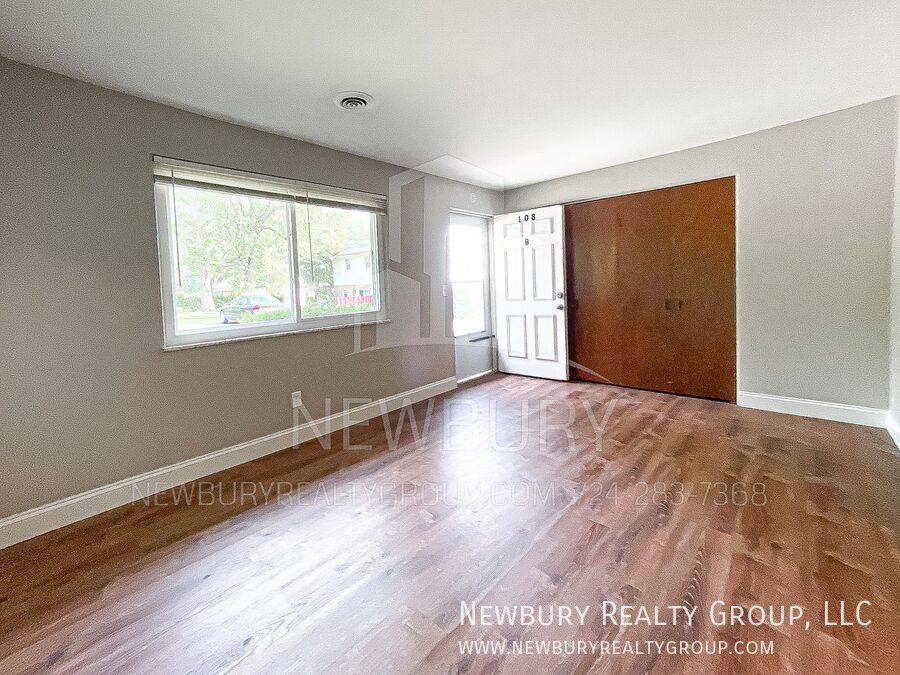 Apartment for rent at 108B Saint Andrews Dr, Butler, PA 16001