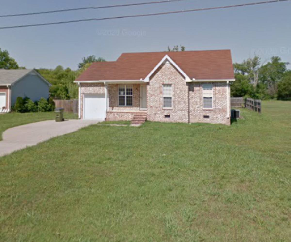 House for rent at 1320 Stroud Dr, Lebanon, TN 37087