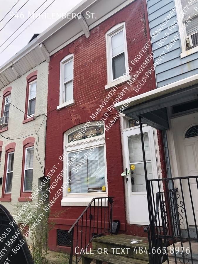 House for rent at 946 Muhlenberg St, Reading, PA 19602
