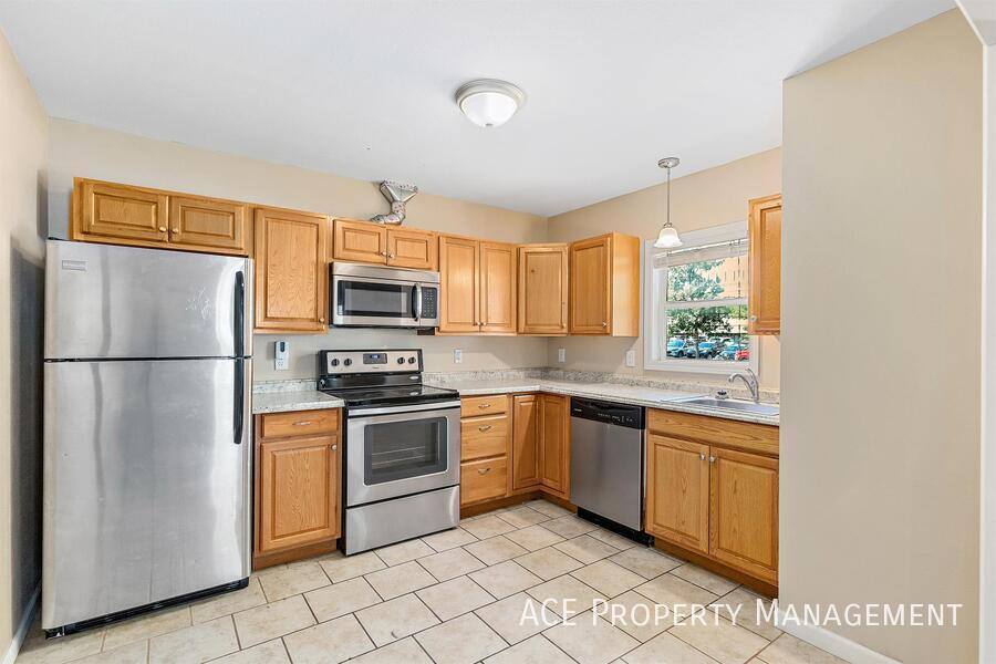 Apartment for rent at 2108 6th St #A, Rapid City, SD 57701