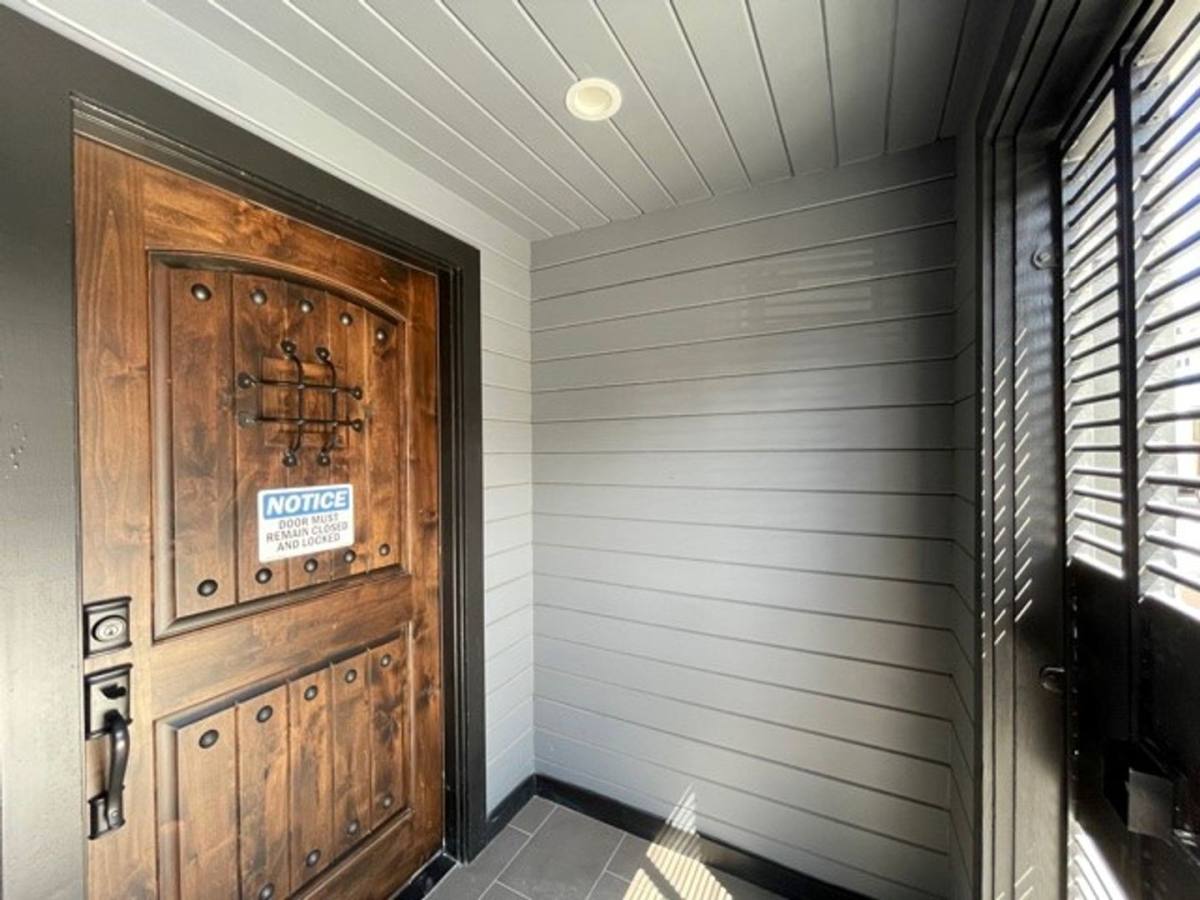 Apartment for rent at 938 Ingerson Ave, San Francisco, CA 94124