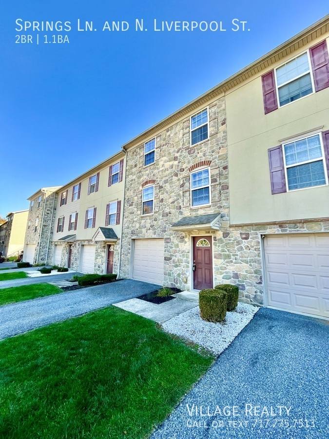 Townhouse for rent at 215 Springs Lane, Manchester, PA 17345