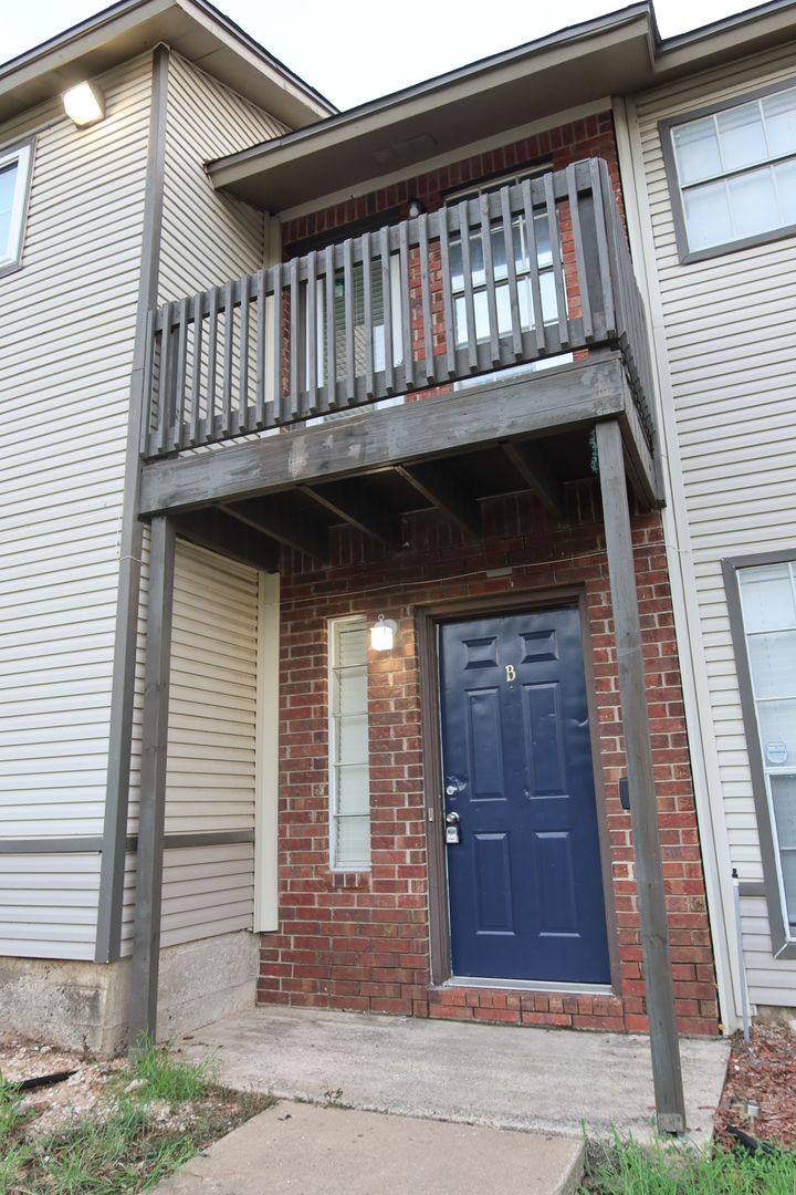 Townhouse for rent at 1807 River Crossing Circle #B, Austin, TX 78741