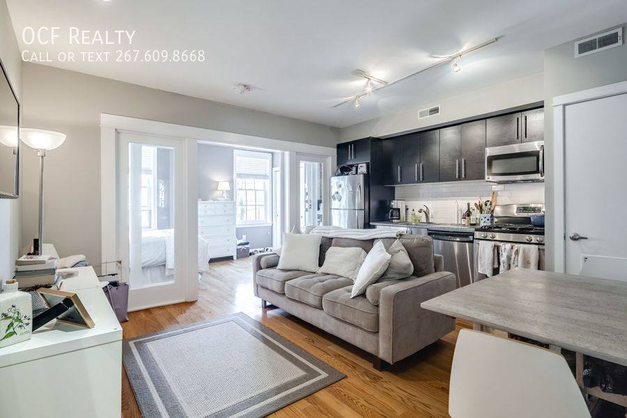 Condo for rent at 1320 Pine St #3F, Philadelphia, PA 19107