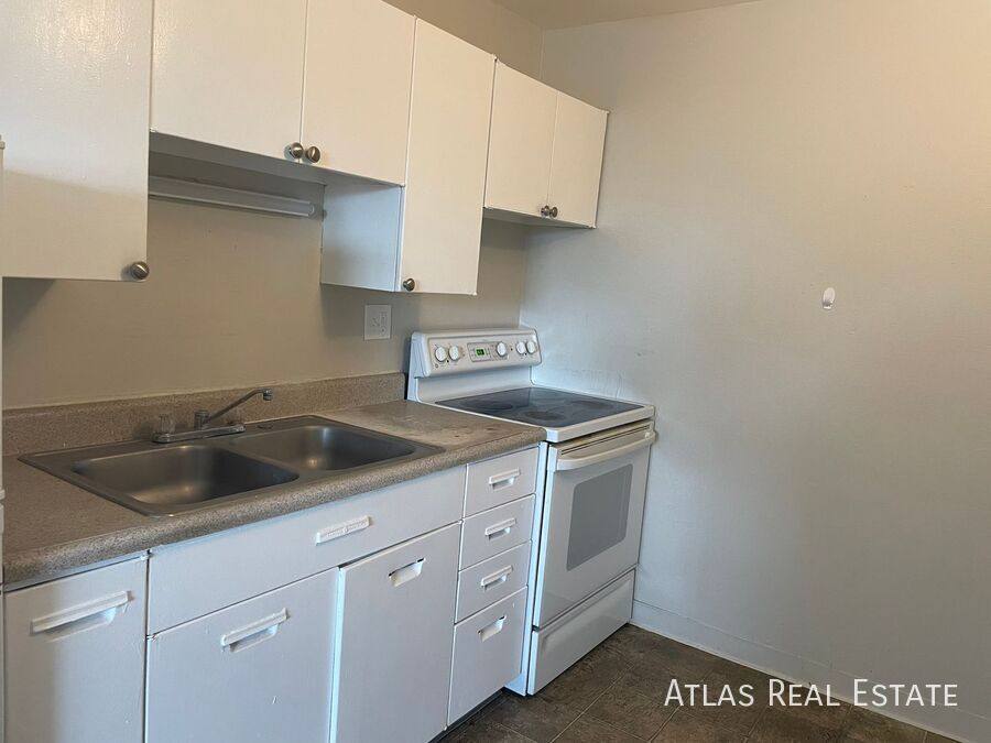 Apartment for rent at 1640 N Beeler St #5, Aurora, CO 80010