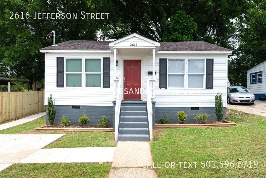 House for rent at 2616 Jefferson St, Little Rock, AR 72204
