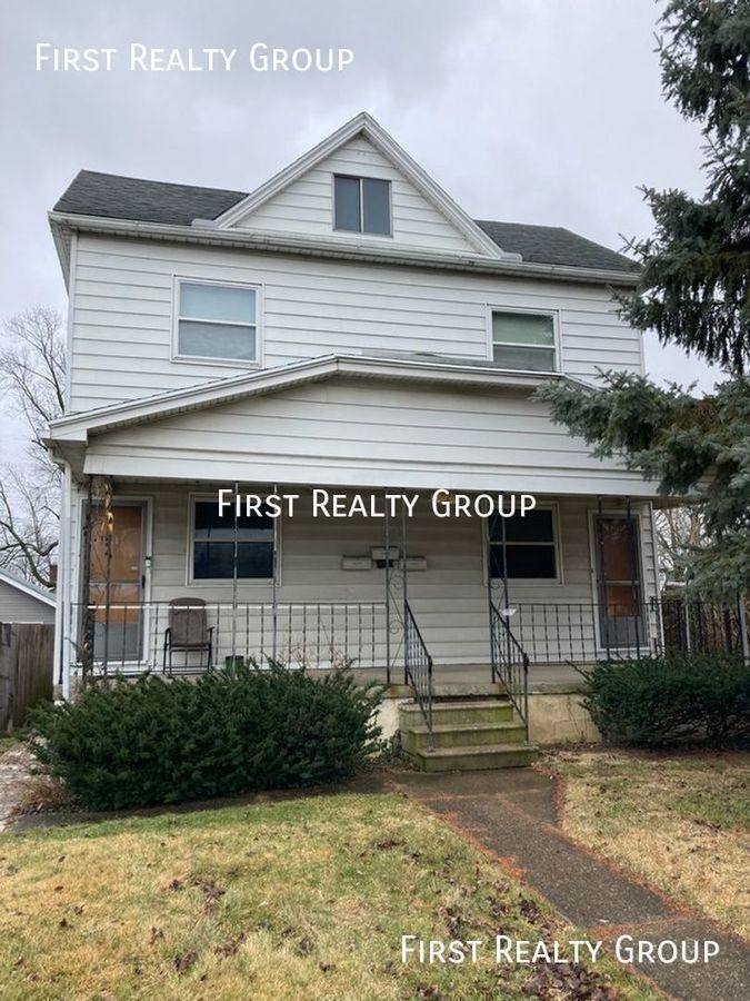 Apartment for rent at 2424 Mundale Ave #2, Dayton, OH 45420