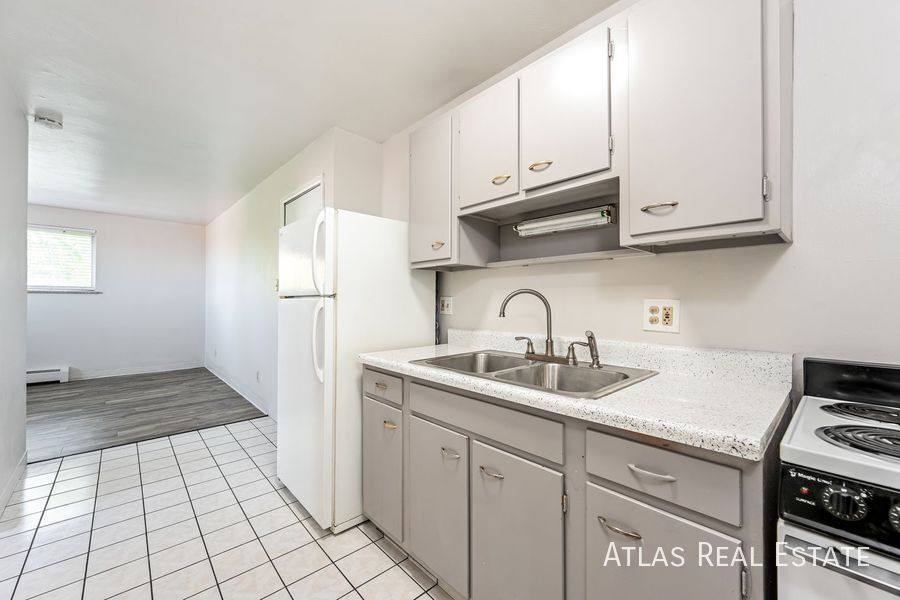 Apartment for rent at 510 N Dayton St #8, Aurora, CO 80010