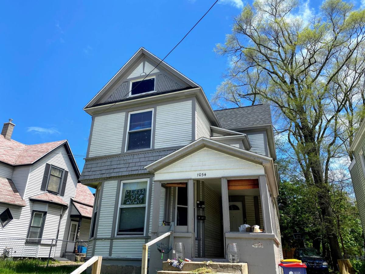 Apartment for rent at 1054 Lafayette SE, Grand Rapids, MI 49507