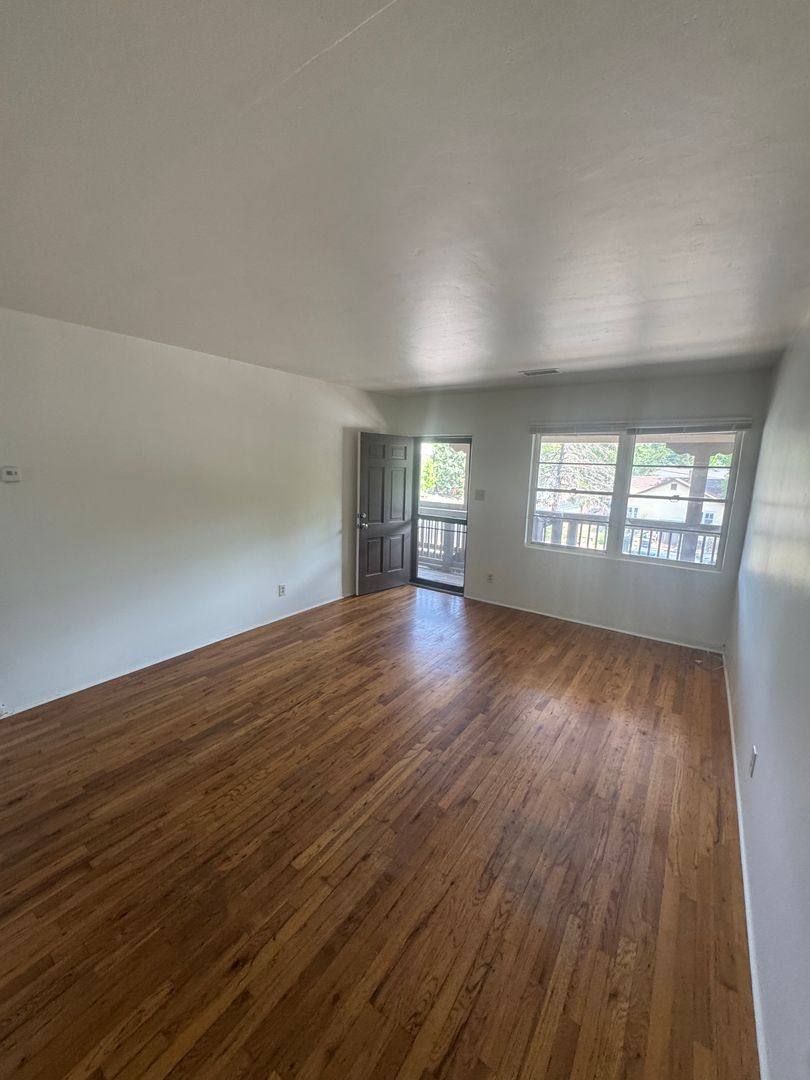 Apartment for rent at 324 N San Francisco St, Flagstaff, AZ 86001