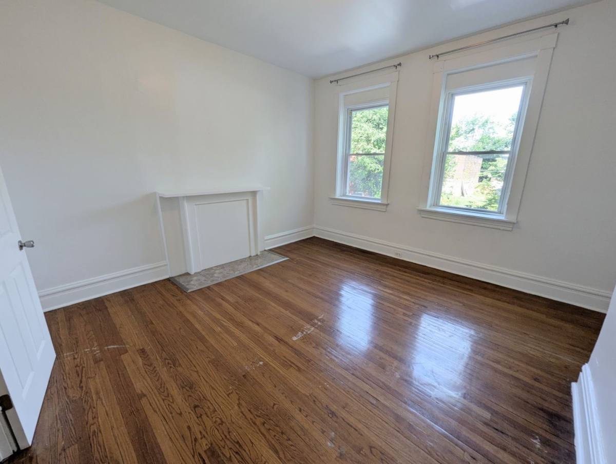 Apartment for rent at 3020 Texas Ave, Saint Louis, MO 63118