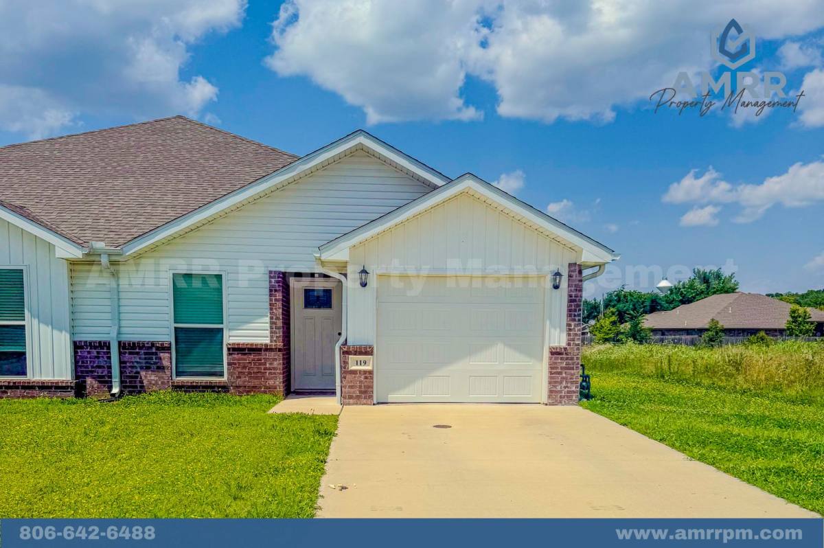 Townhouse for rent at 119 Anita Plaza, Carl Junction, MO 64834