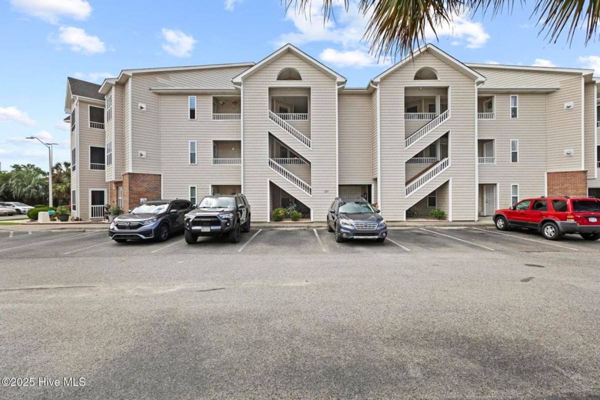 Condo for rent at 625 Spencer Farlow, Carolina Beach, NC 28428