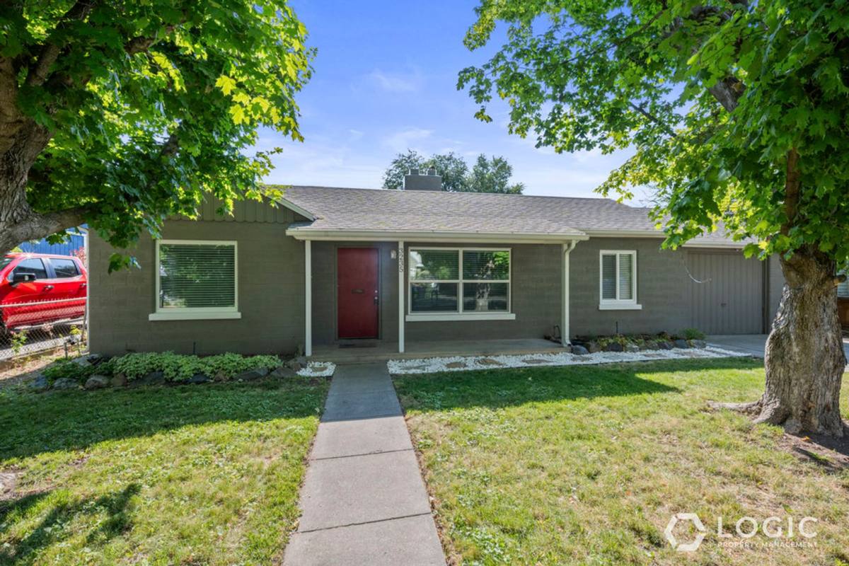 House for rent at 3235 S 1530 E, Salt Lake City, UT 84106