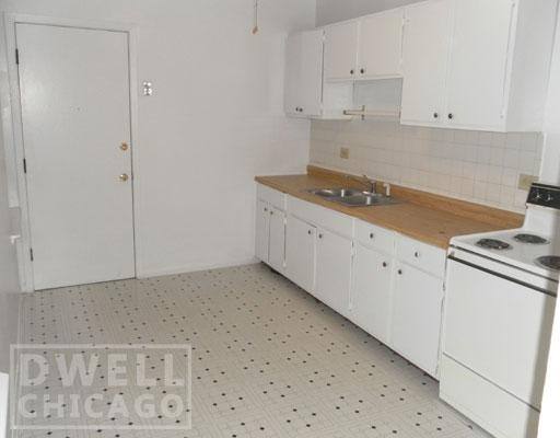 Apartment for rent at 2319 N Kedzie Blvd #2, Chicago, IL 60647