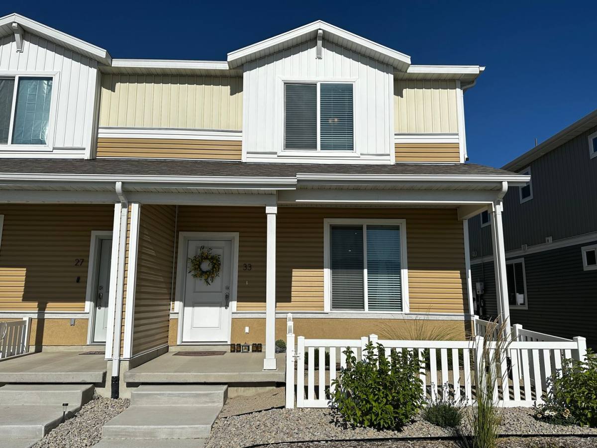 Townhouse for rent at 33 N Riverside Dr, Saratoga Springs, UT 84045