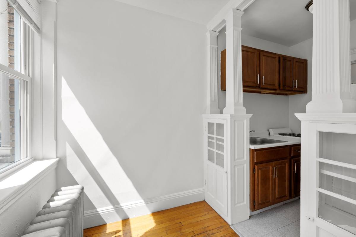 Apartment for rent at 170 Maple St #110, Malden, MA 02148