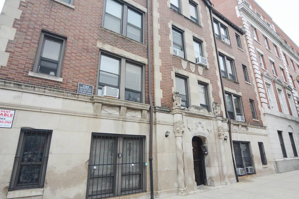 Apartment for rent at 3343 Marshfield #P201, Chicago, IL 60657