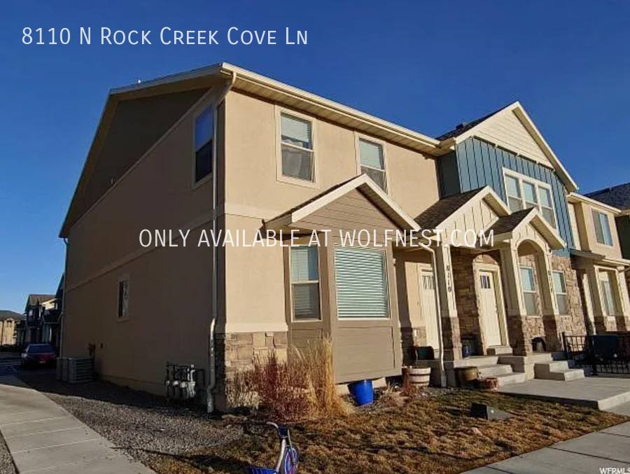 Townhouse for rent at 8110 N Rock Creek Cove Lane, Eagle Mountain, UT 84005