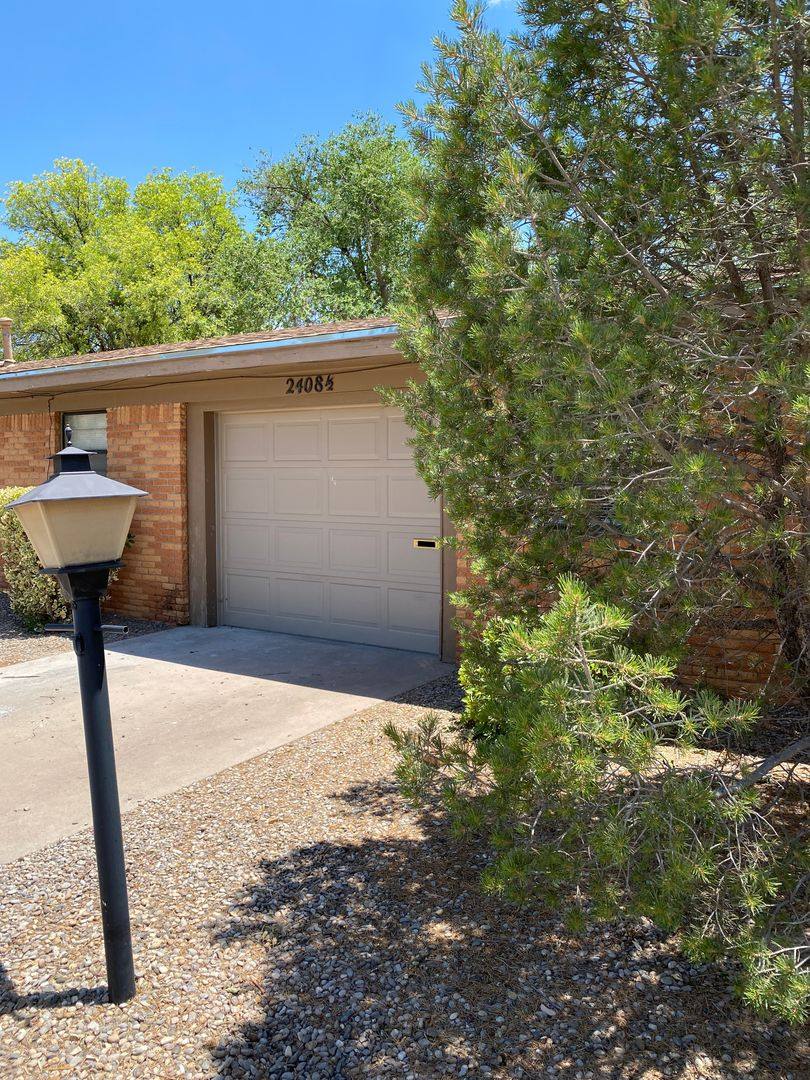 Apartment for rent at 2408 N Grand, Roswell, NM 88201