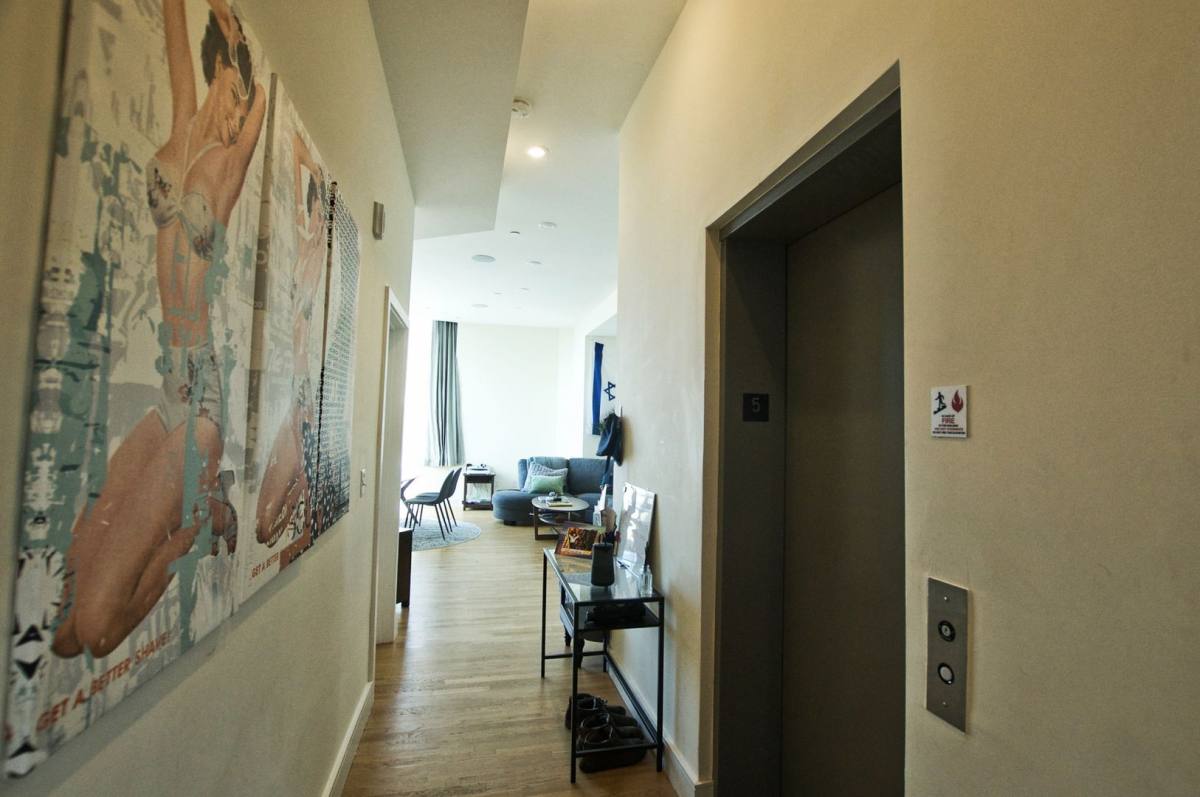 Apartment for rent at 873 Beacon St #5, Boston, MA 02215