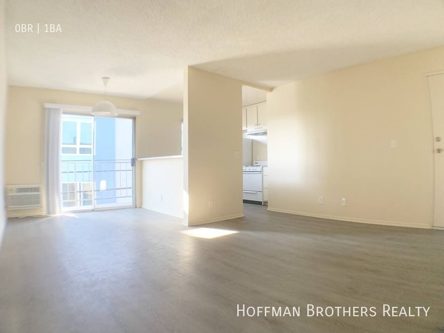 Apartment for rent at 12602 Venice Blvd #107, Los Angeles, CA 90066