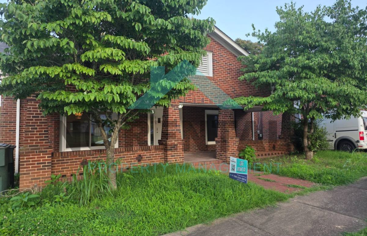 House for rent at 113 S 2nd Ave, Mayodan, NC 27027