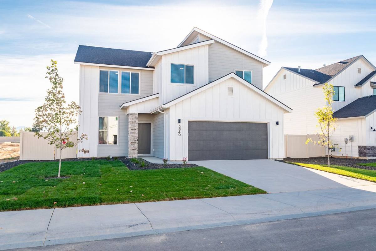 House for rent at 2640 N Silver Wolf Ave, Star, ID 83669