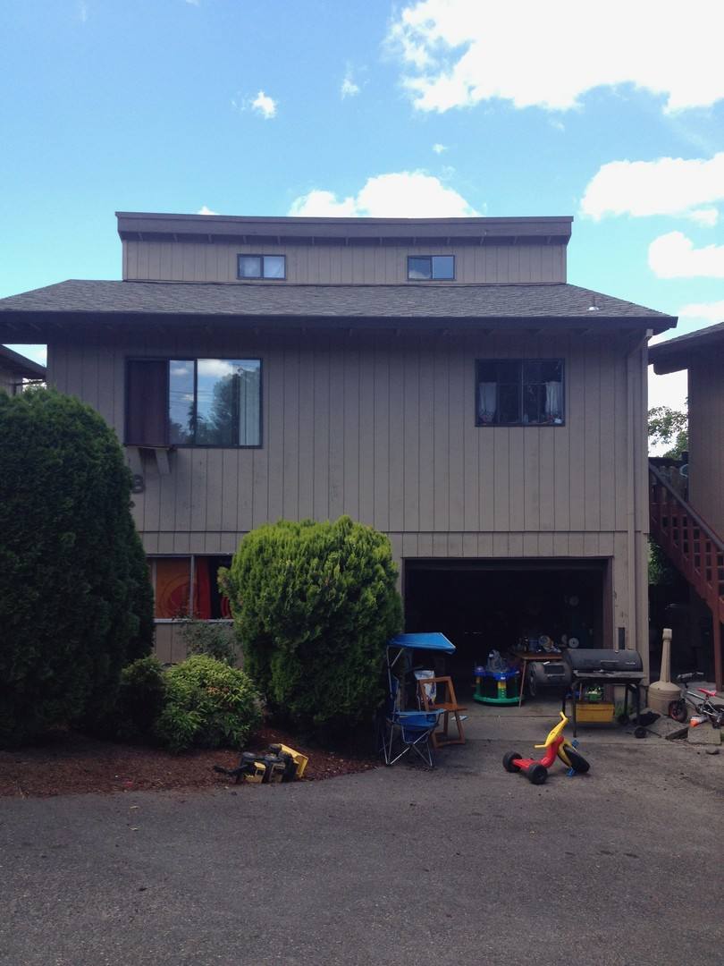 Apartment for rent at 18030 SE Addie St, Portland, OR 97267