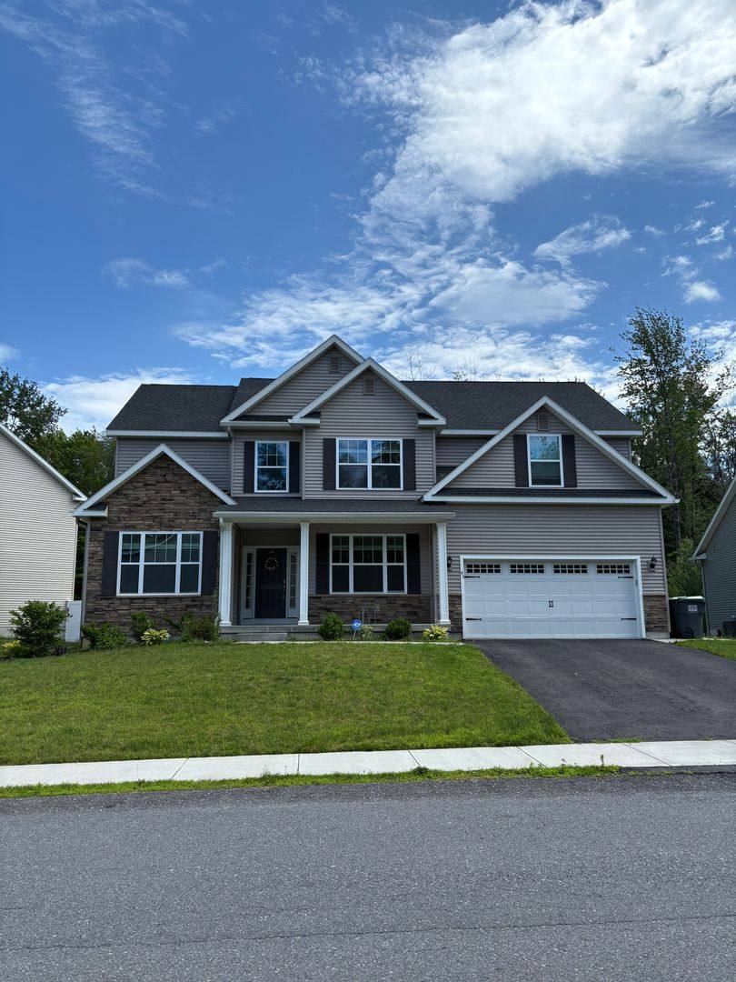 House for rent at 43 Timber Creek Dr, Ballston Lake, NY 12019