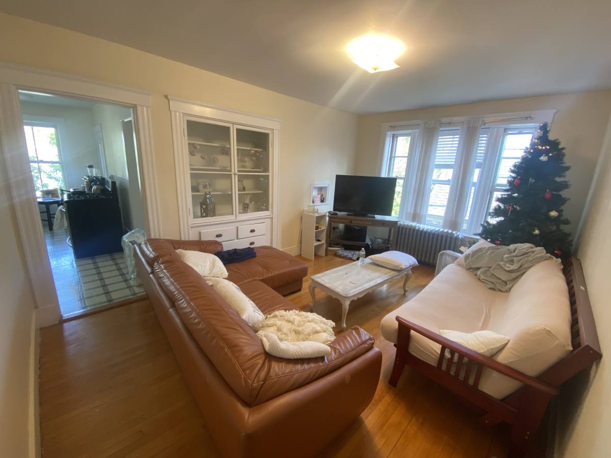House for rent at 25 Fairfield St #5, Cambridge, MA 02140