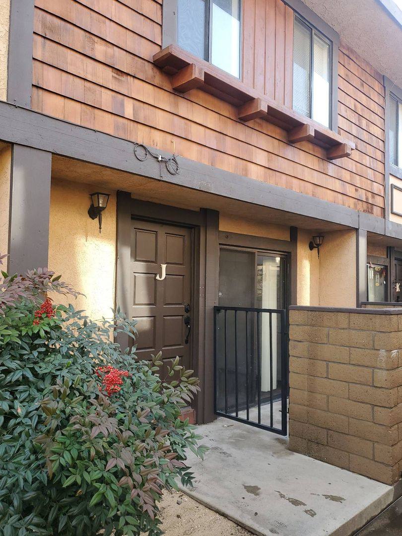 Apartment for rent at 350 A- L E Line St, Bishop, CA 93514