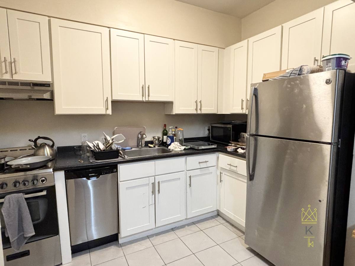 Apartment for rent at 181 Winthrop Rd #3, Brookline, MA 02445
